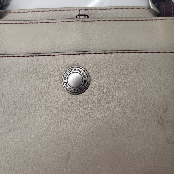 Coach Chelsea Shoulder Handbag - Picture 2 of 8